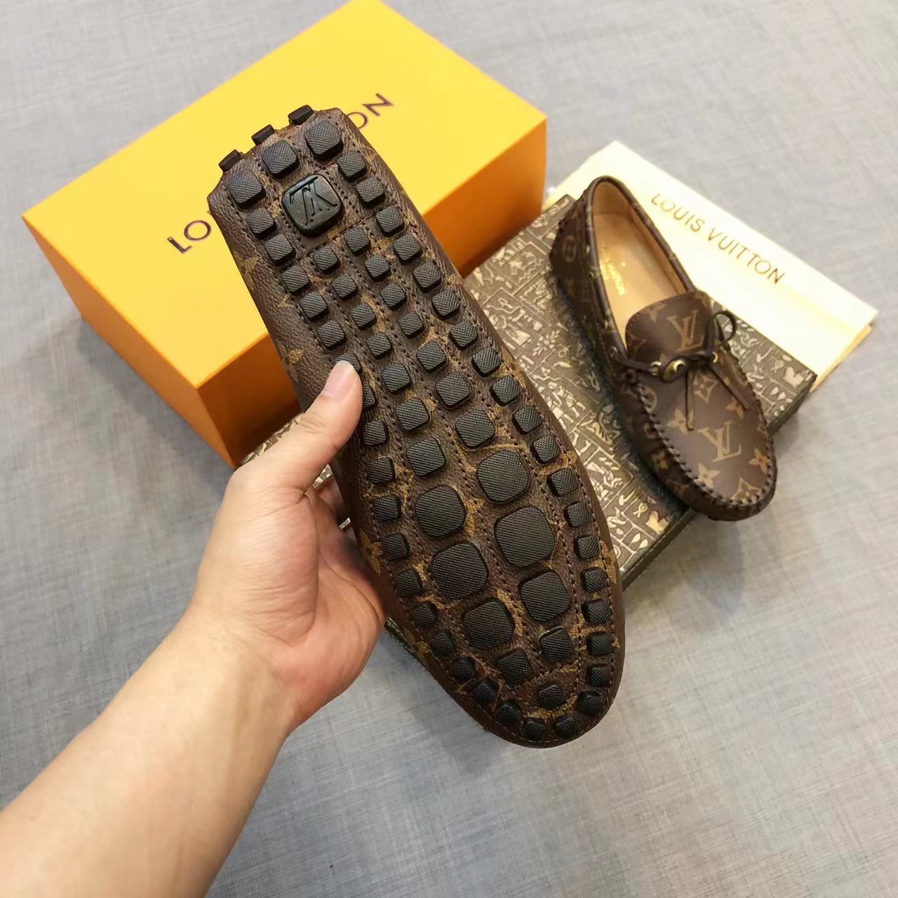 Louis Vuitton Arizona Moccasin (upon UK Size)     1A3NCI - DesignerGu