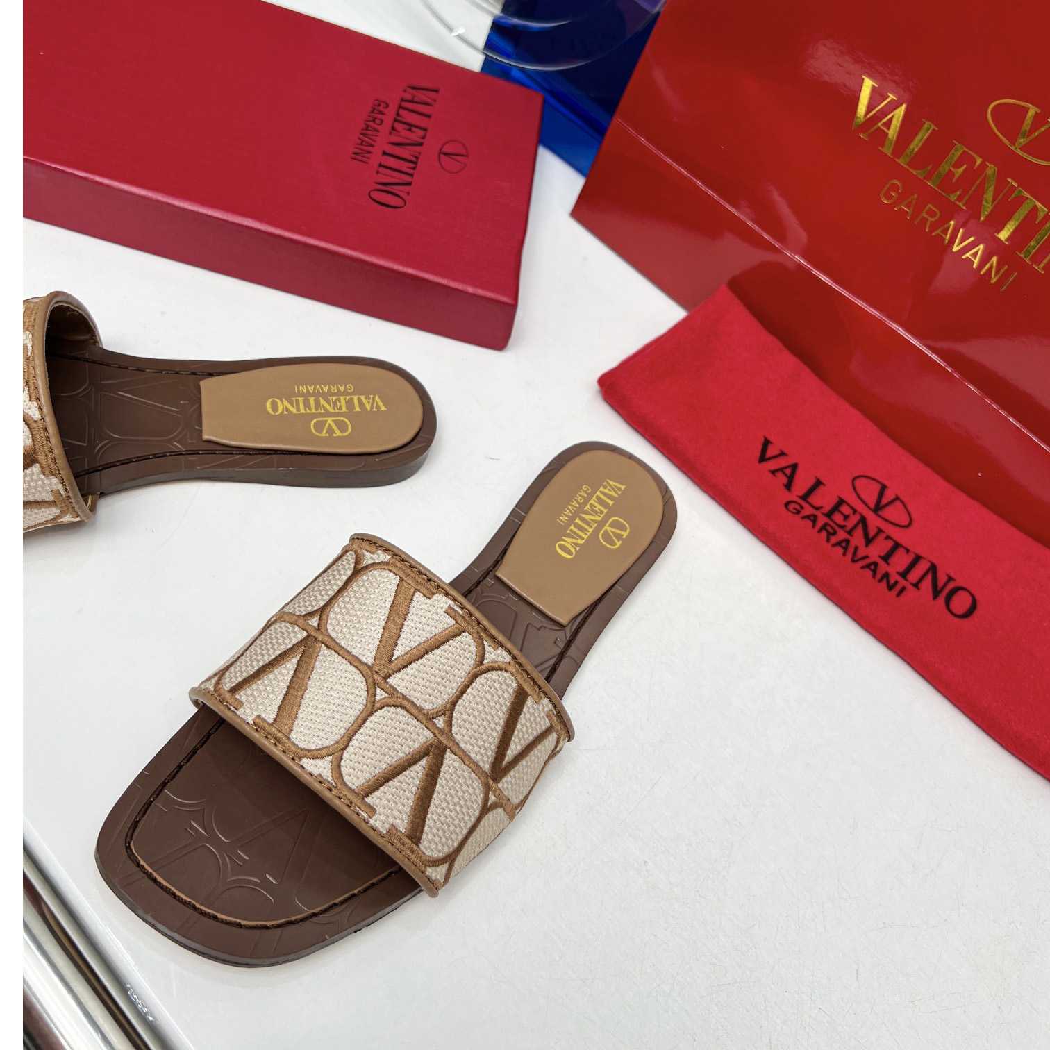 Valenti Toile Iconographe Slide Sandal  - DesignerGu