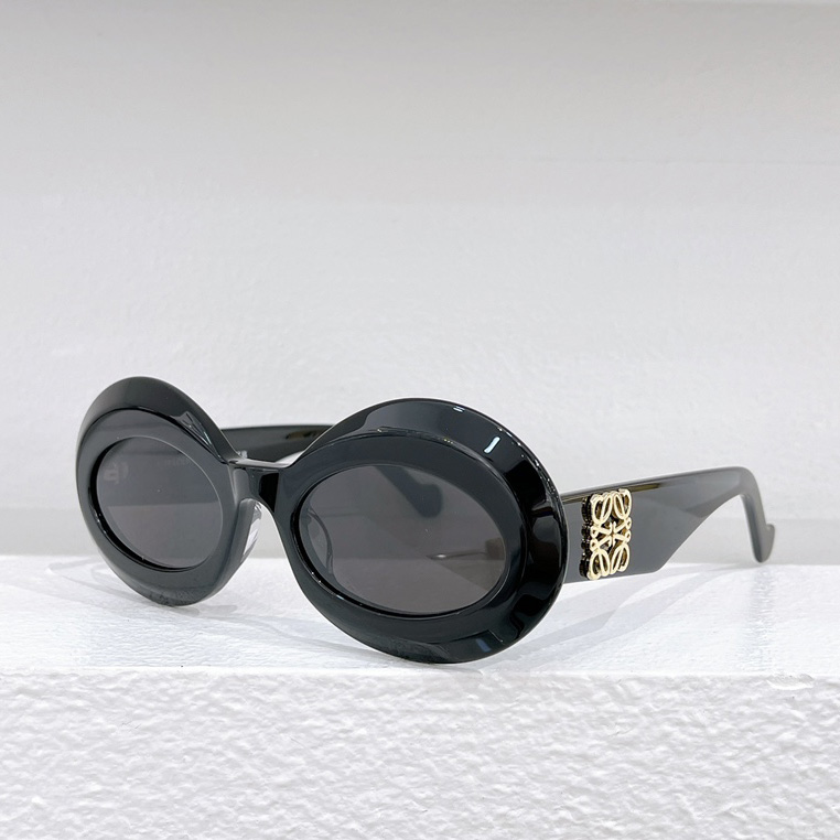 Loewe Oversized Oval Sunglasses In Acetate  LW40091 - DesignerGu