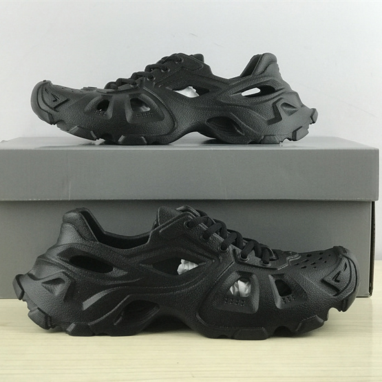 Balenciaga HD Lace-Up Sneaker In Black - DesignerGu