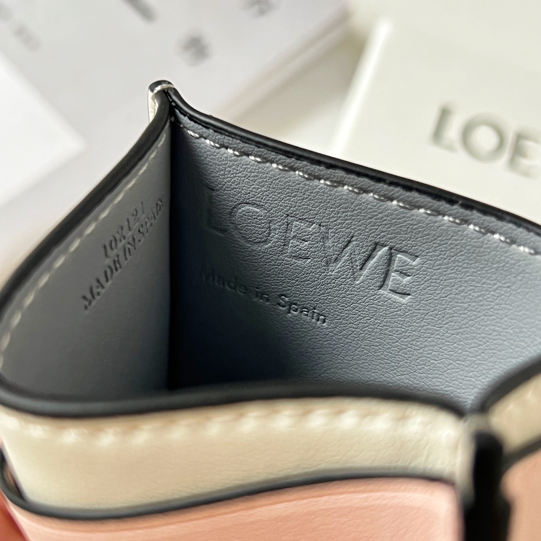 Loewe Puzzle Plain Cardholder (10x7.5cm) - DesignerGu