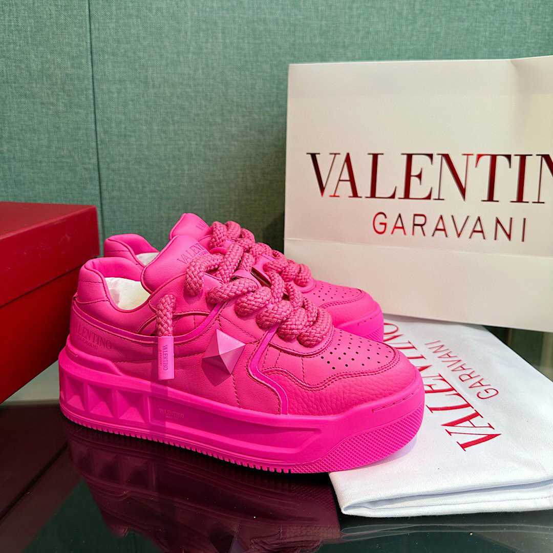 Valenti One Stud XL Nappa Leather Low-Top Sneaker - DesignerGu