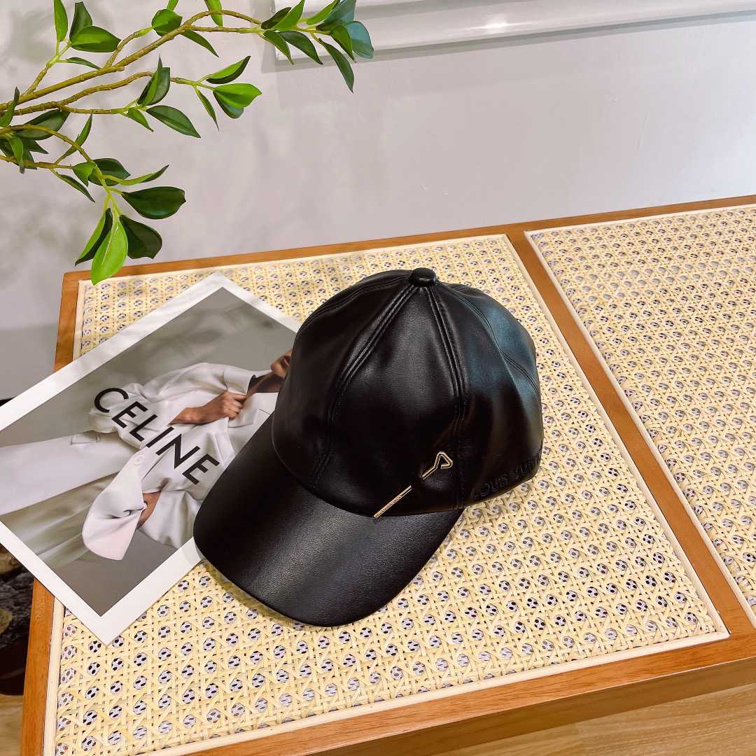 Louis Vuitton LV Pin Leather Cap    - DesignerGu