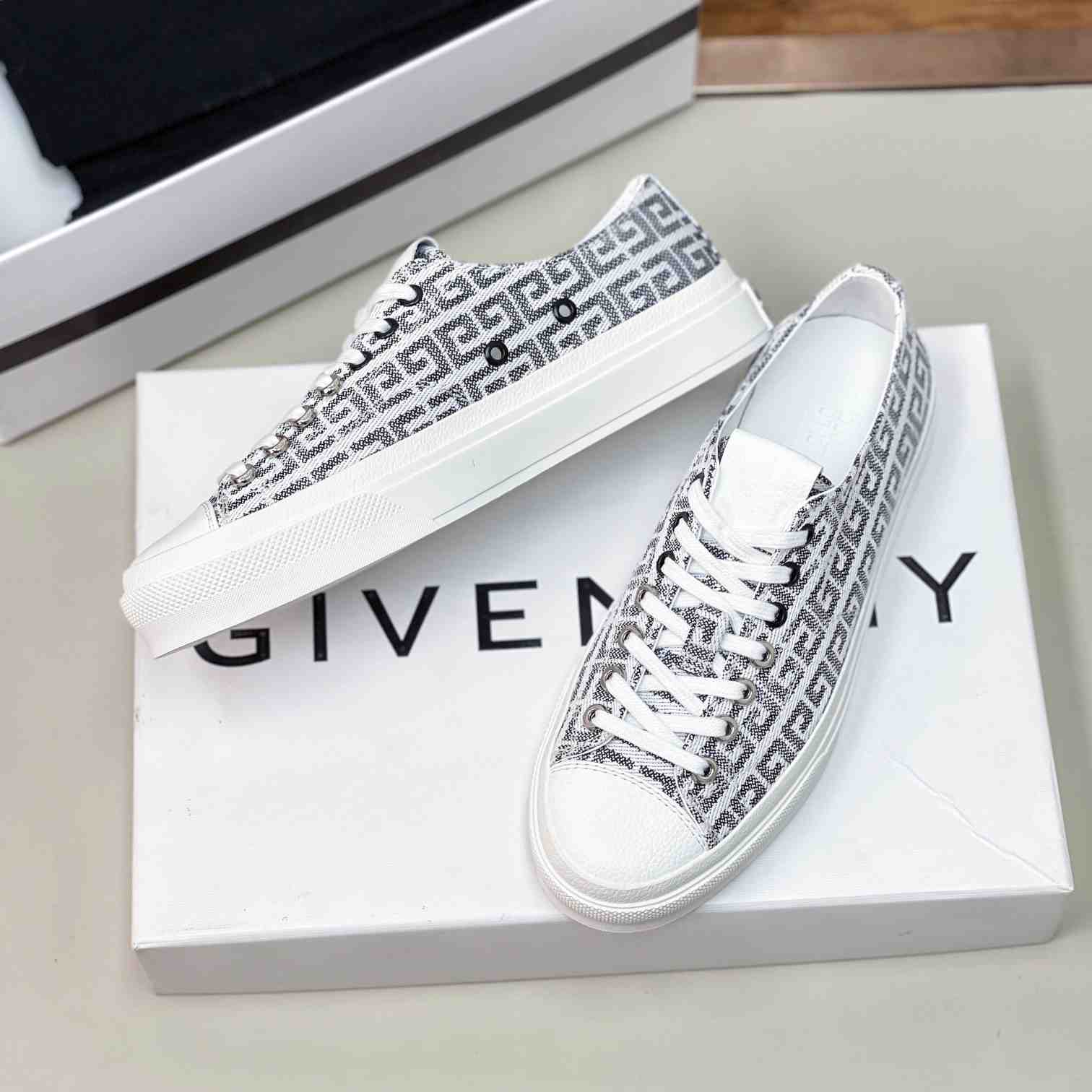 Givenchy Sneakers City In 4G Jacquard - DesignerGu