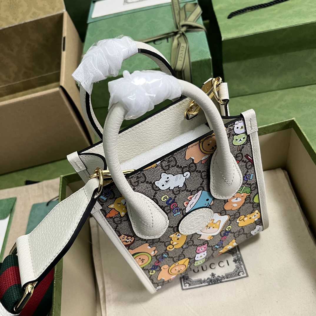 Gucci Animal Print Mini Tote Bag (16-20-7cm) - DesignerGu