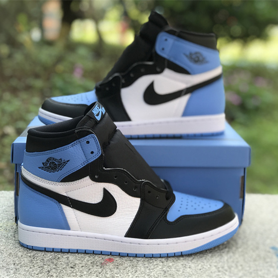  Air Jordan 1 High OG “UNC Toe” Sneaker     DZ5485-400 - DesignerGu