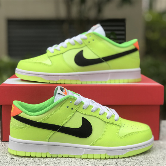 Nike Dunk Low “Glow in the Dark Sneaker       FJ4610-702  - DesignerGu