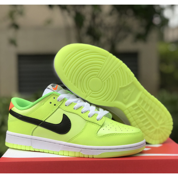 Nike Dunk Low “Glow in the Dark Sneaker       FJ4610-702  - DesignerGu