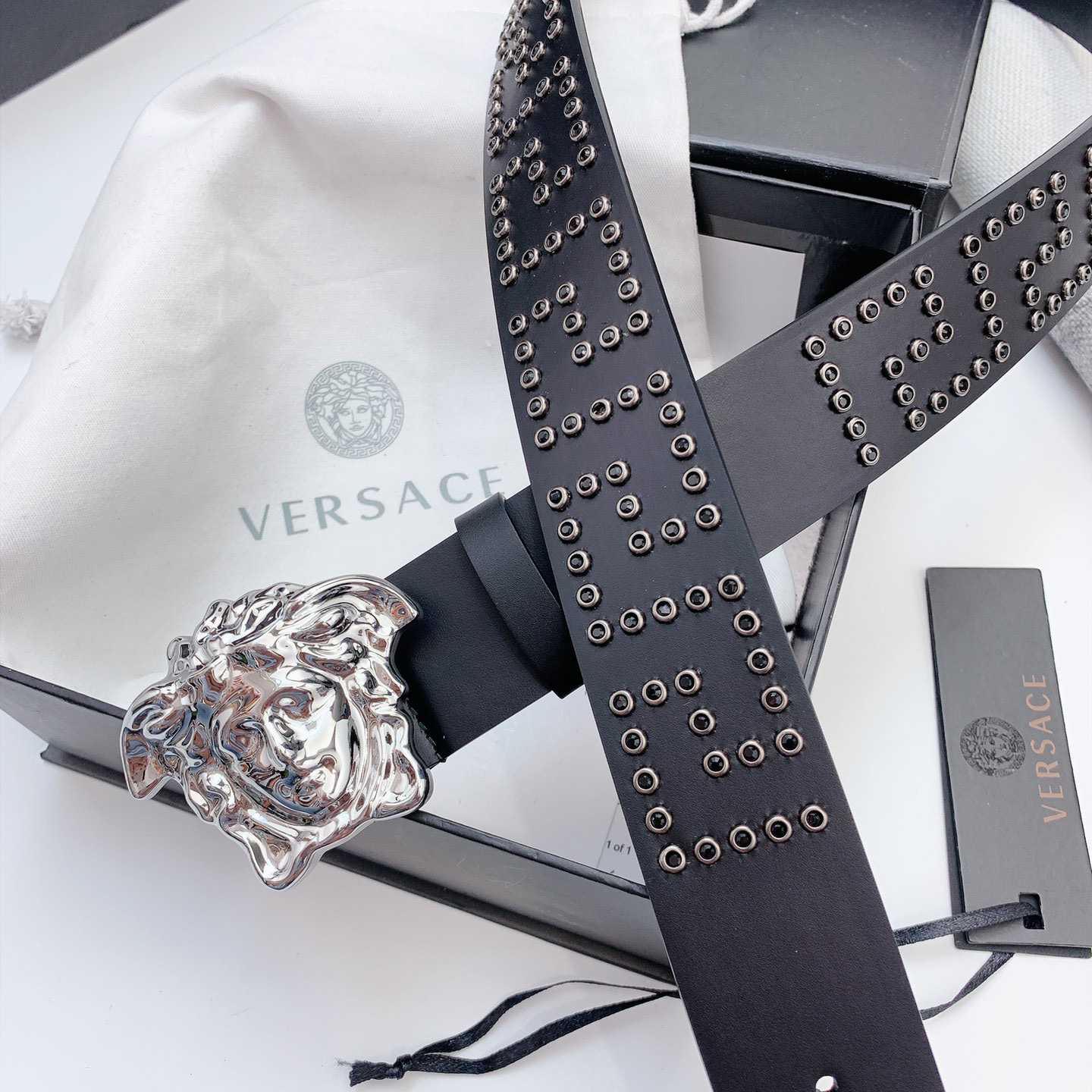 Versace Medusa Leathre Belt    40mm - DesignerGu