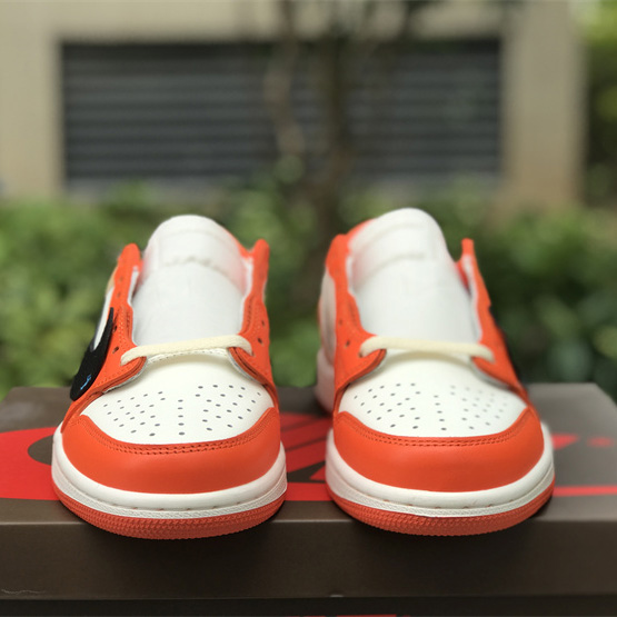 Off-white x Air Jordan 1 Low Sneaker      CZ0790-113 - DesignerGu