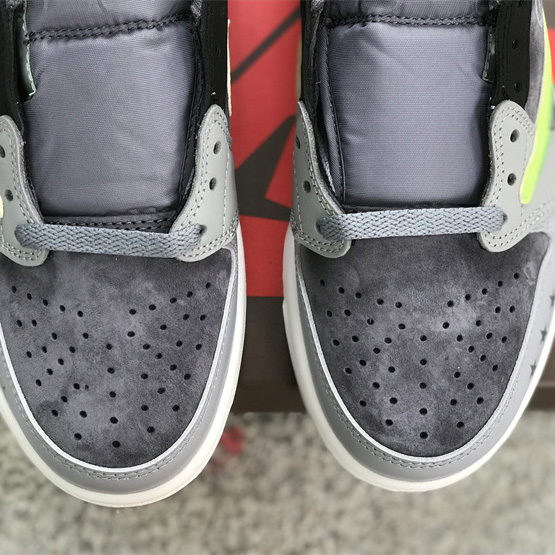 Travis Scott x Air Jordan 1 Low Sneaker      CZ0790-043 - DesignerGu