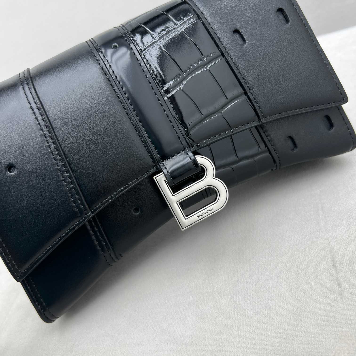 Balenciaga Women's Multibelt Handbag (23x13.5x8.5cm) - DesignerGu