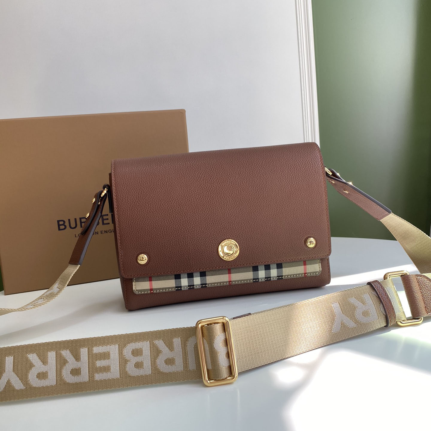 Burberry Vintage Check And Leather Note Crossbody Bag(25-18-8.5CM) - DesignerGu