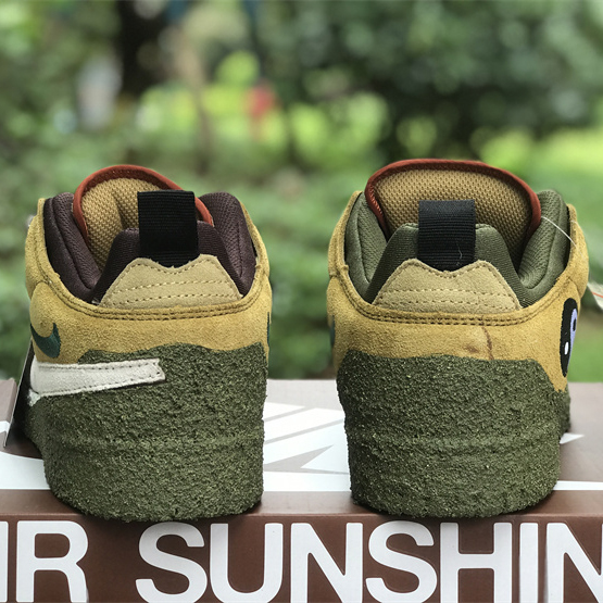 Cactus Plant Flea Market x Nike Dunk Low Sneaker      DM0430-700 - DesignerGu