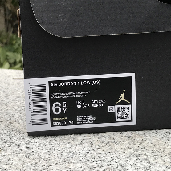 Air Jordan 1 Low Sneaker     553560-174 - DesignerGu