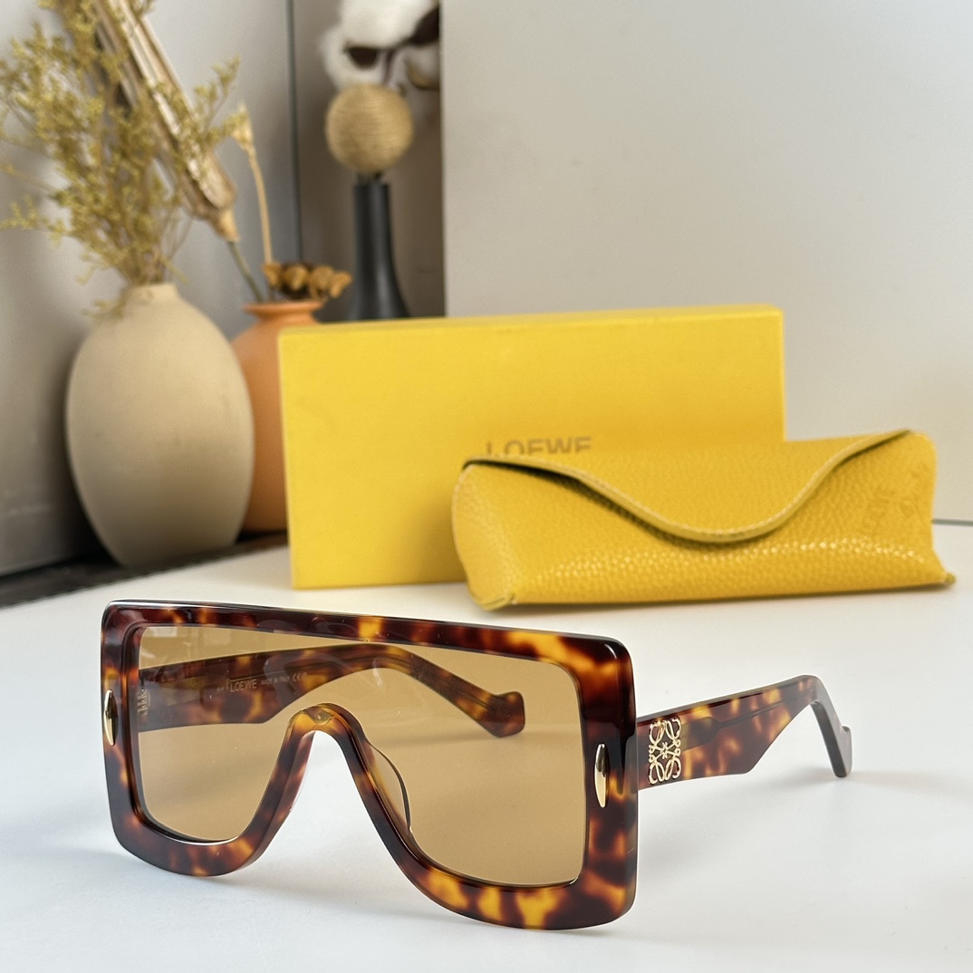 Loewe Anagram Mask Sunglasses In Acetate     LW40106U  - DesignerGu