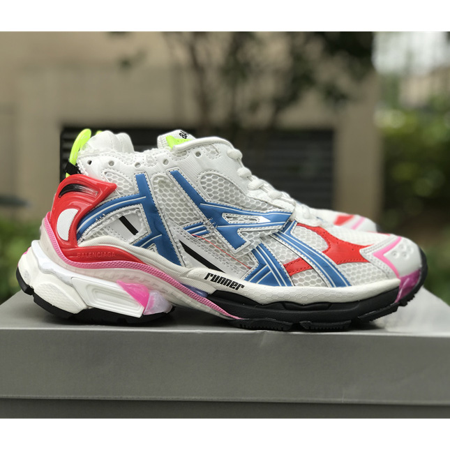 Balenciaga Runner Sneaker - DesignerGu