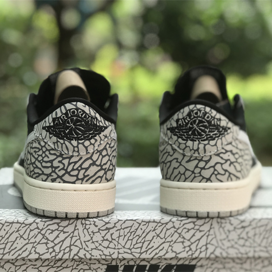 Air Jordan 1 Low OG “Black Cement” Sneaker      CZ0790-001 - DesignerGu