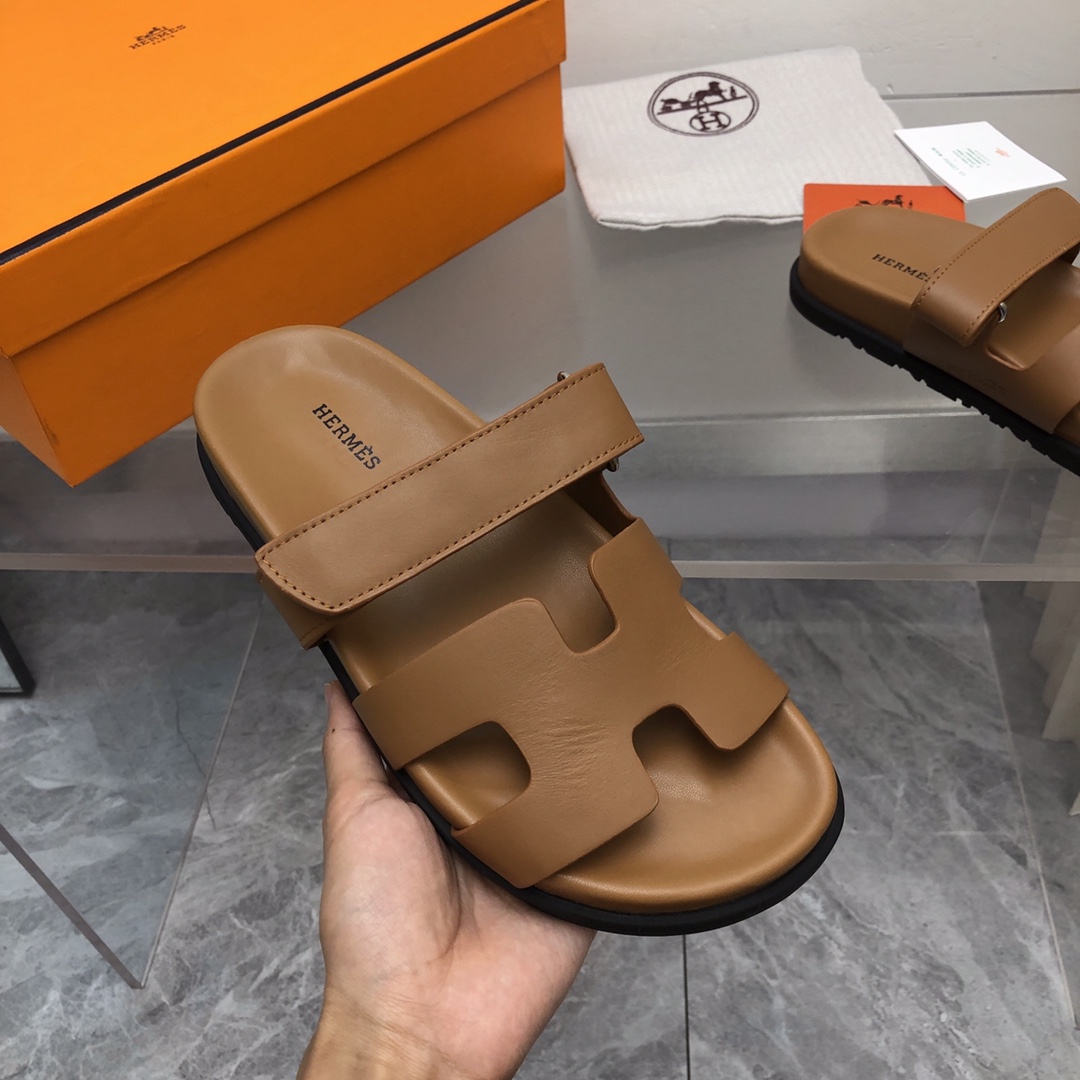 Hermes Authenticated Chypre Sandal Leather - DesignerGu