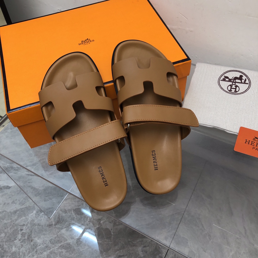 Hermes Authenticated Chypre Sandal Leather - DesignerGu