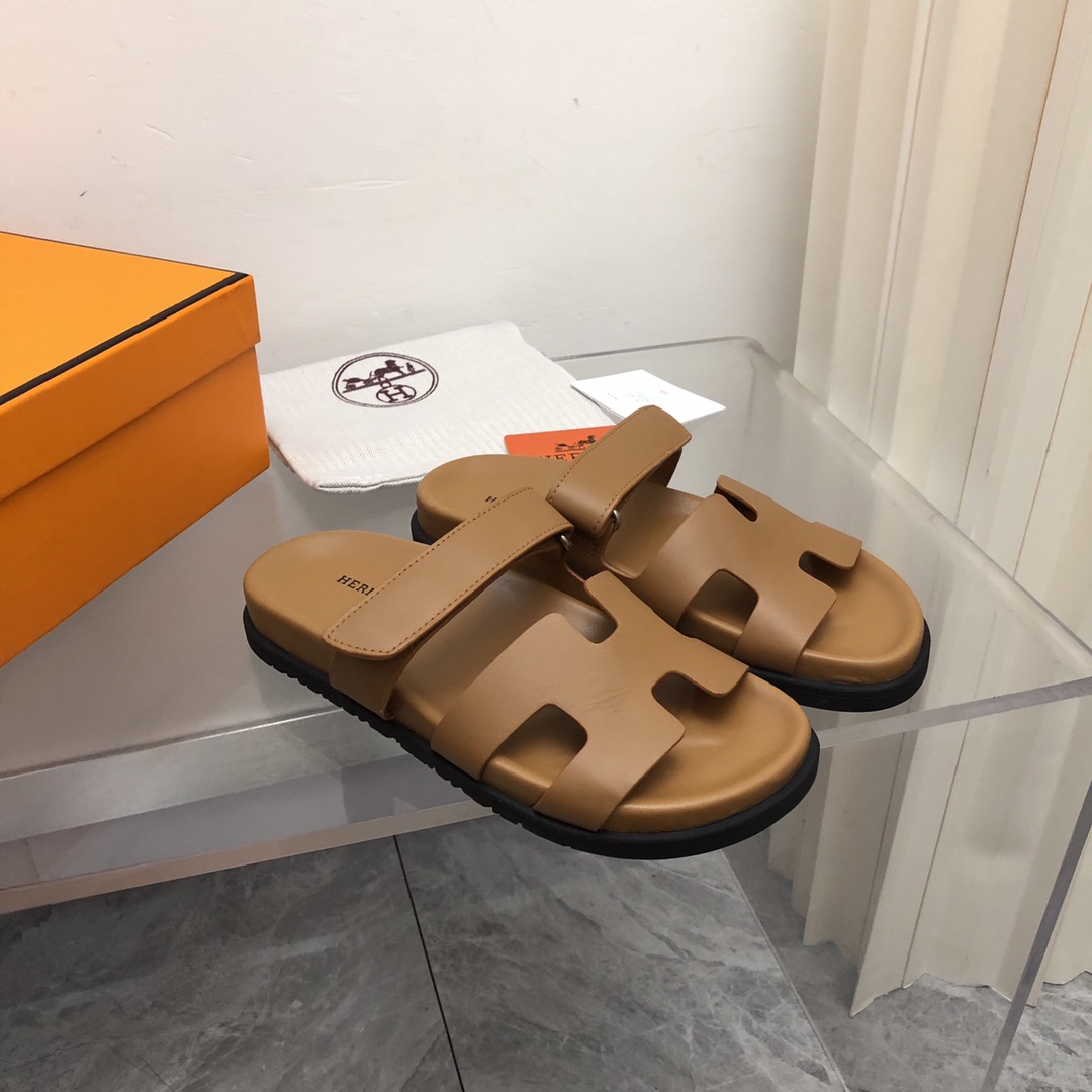 Hermes Authenticated Chypre Sandal Leather - DesignerGu