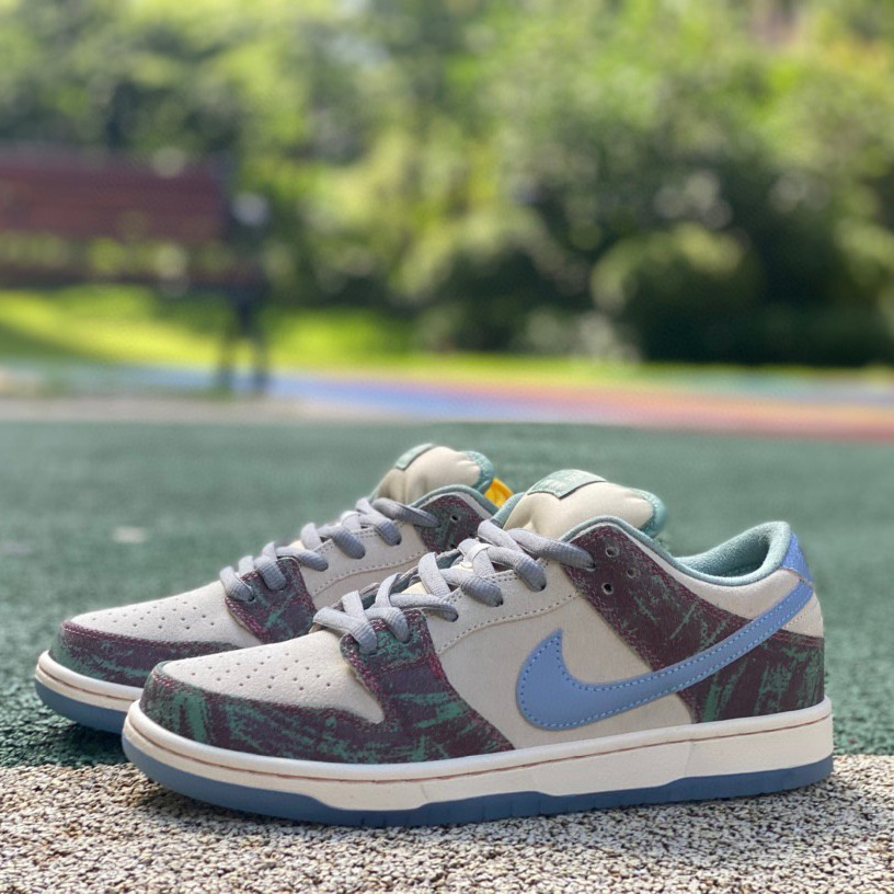 Crenshaw Skate Club x Nike SB Dunk Low Sneaker       FN4193-100 - DesignerGu