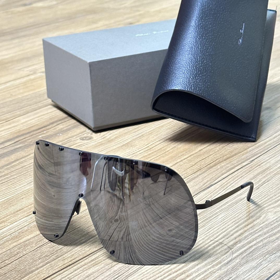 Rick Owens 'Shield' Sunglasses - DesignerGu