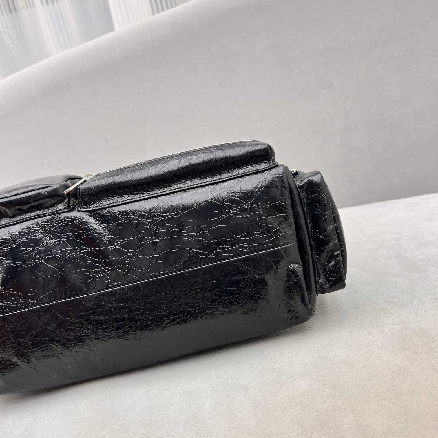 Balenciaga Superbusy Small Sling Pocket Bag (30x14x12cm) - DesignerGu