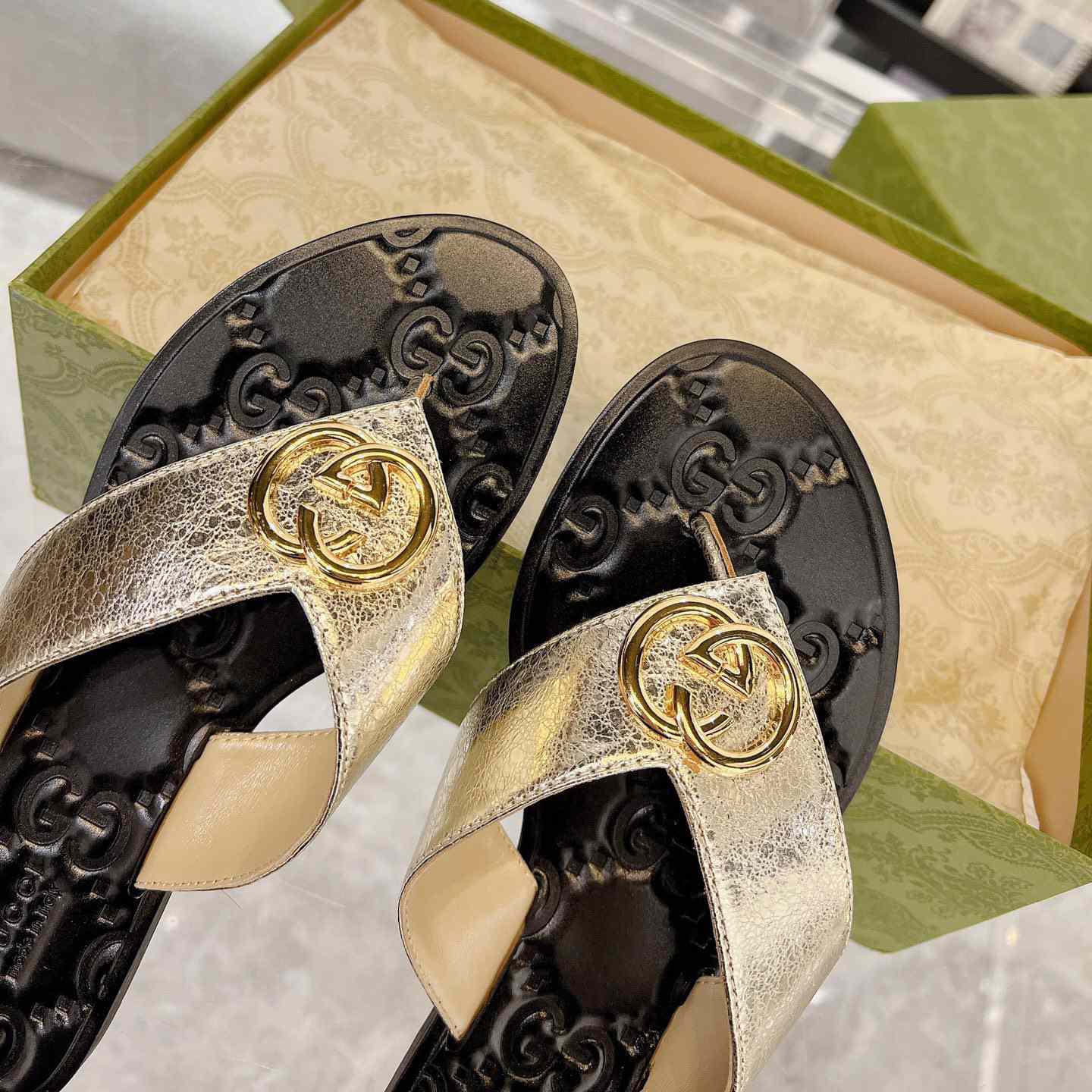 Gucci Double G Thong Sandals - DesignerGu