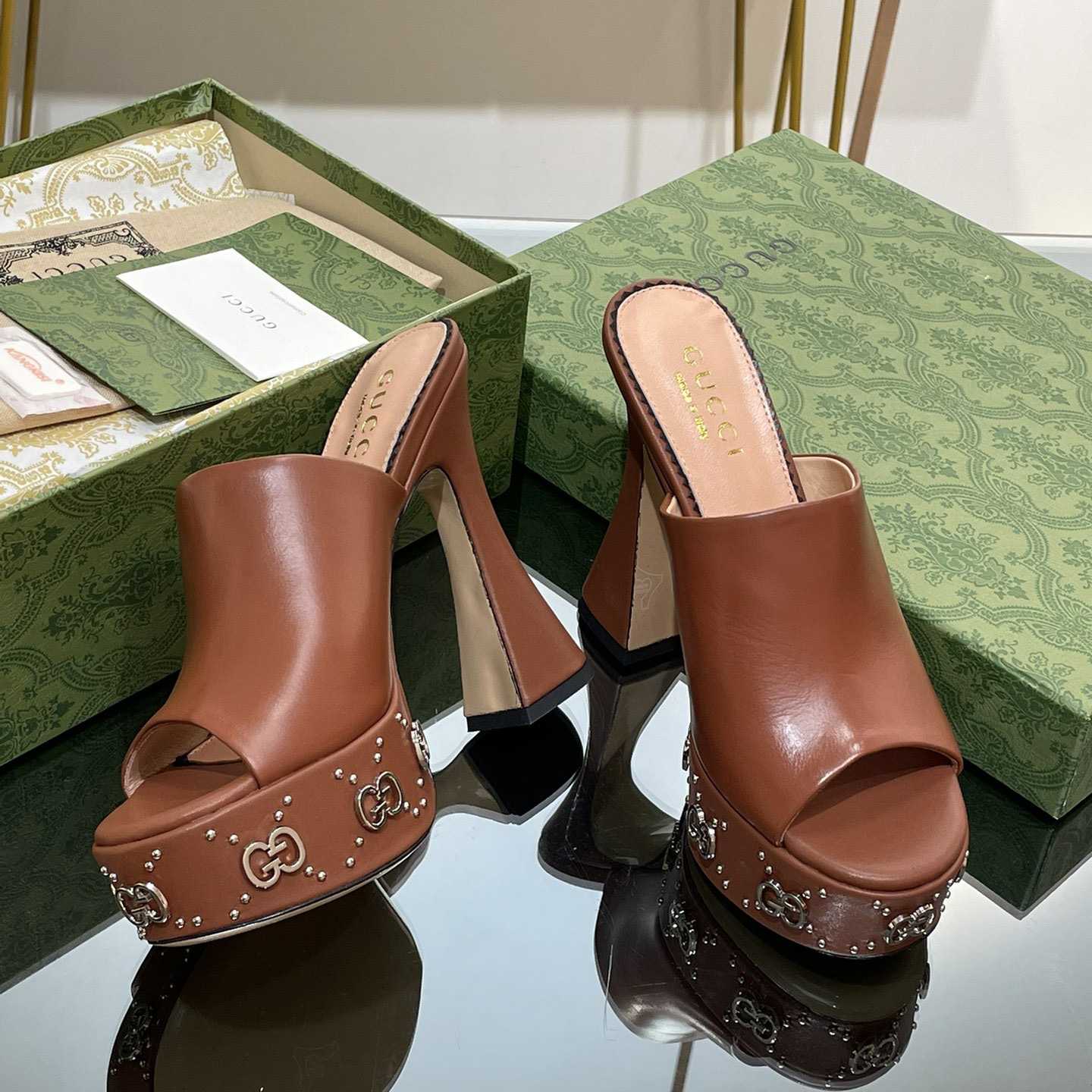 Gucci Women's Platform Slide Sandal - DesignerGu