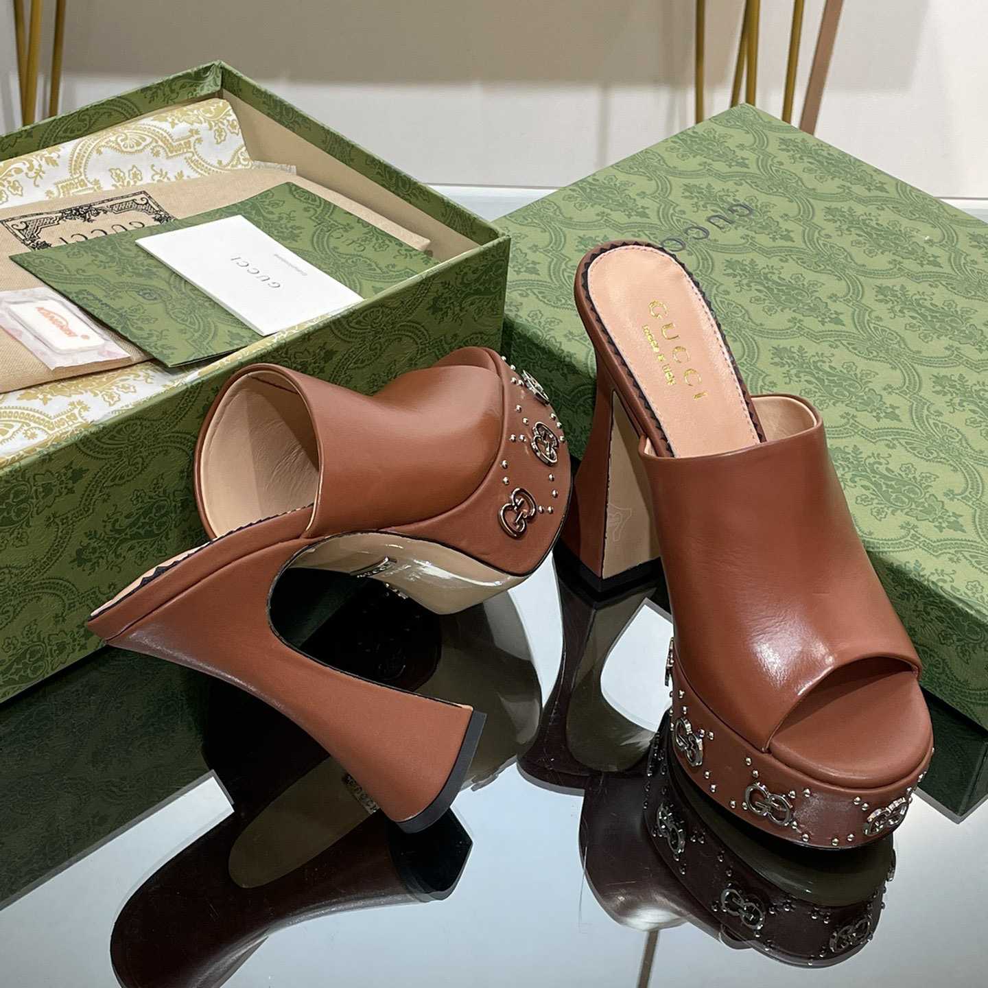 Gucci Women's Platform Slide Sandal - DesignerGu