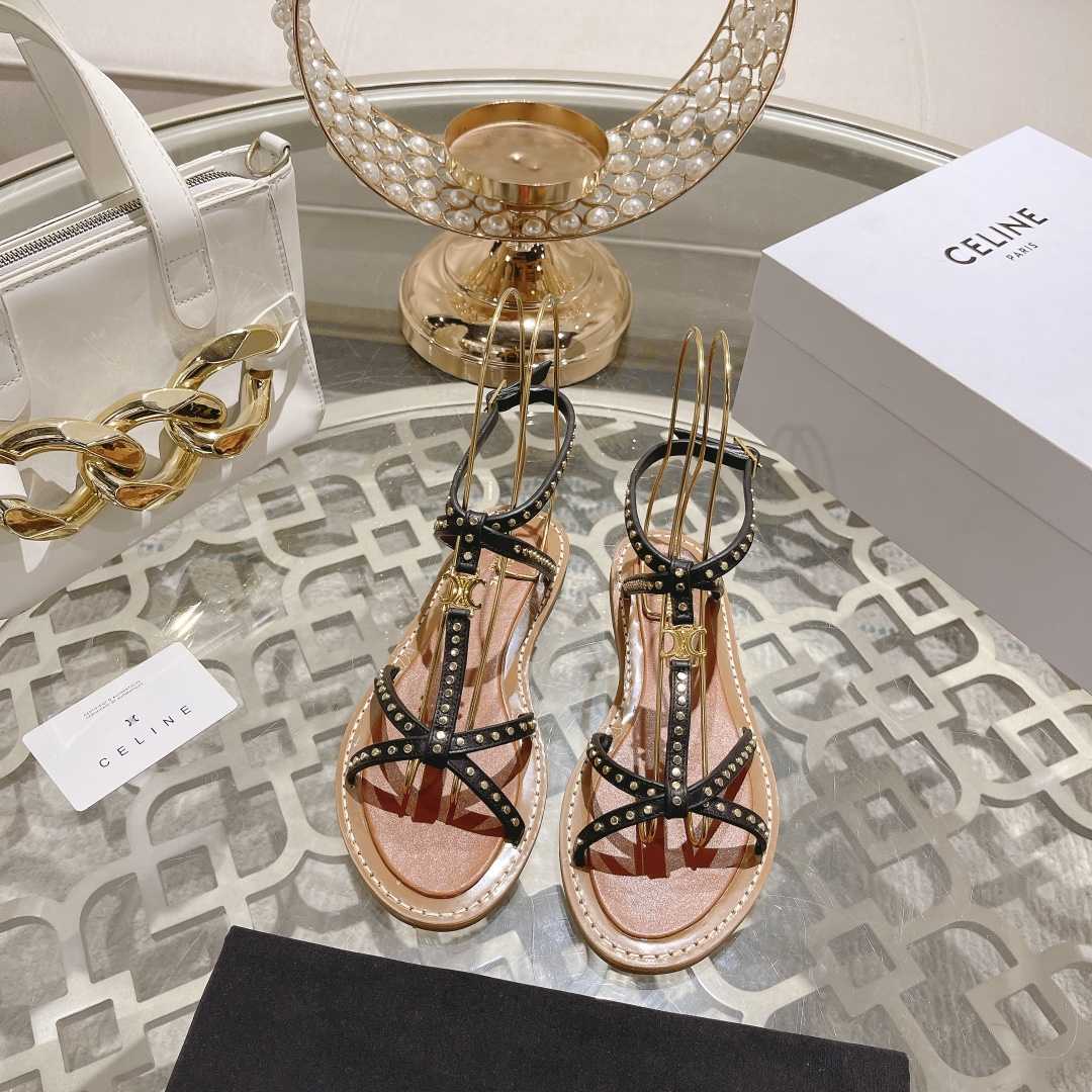 Celine Taillat Flat Sandal With Studs In Calfskin - Vegetal Tanning & Studs Black - DesignerGu