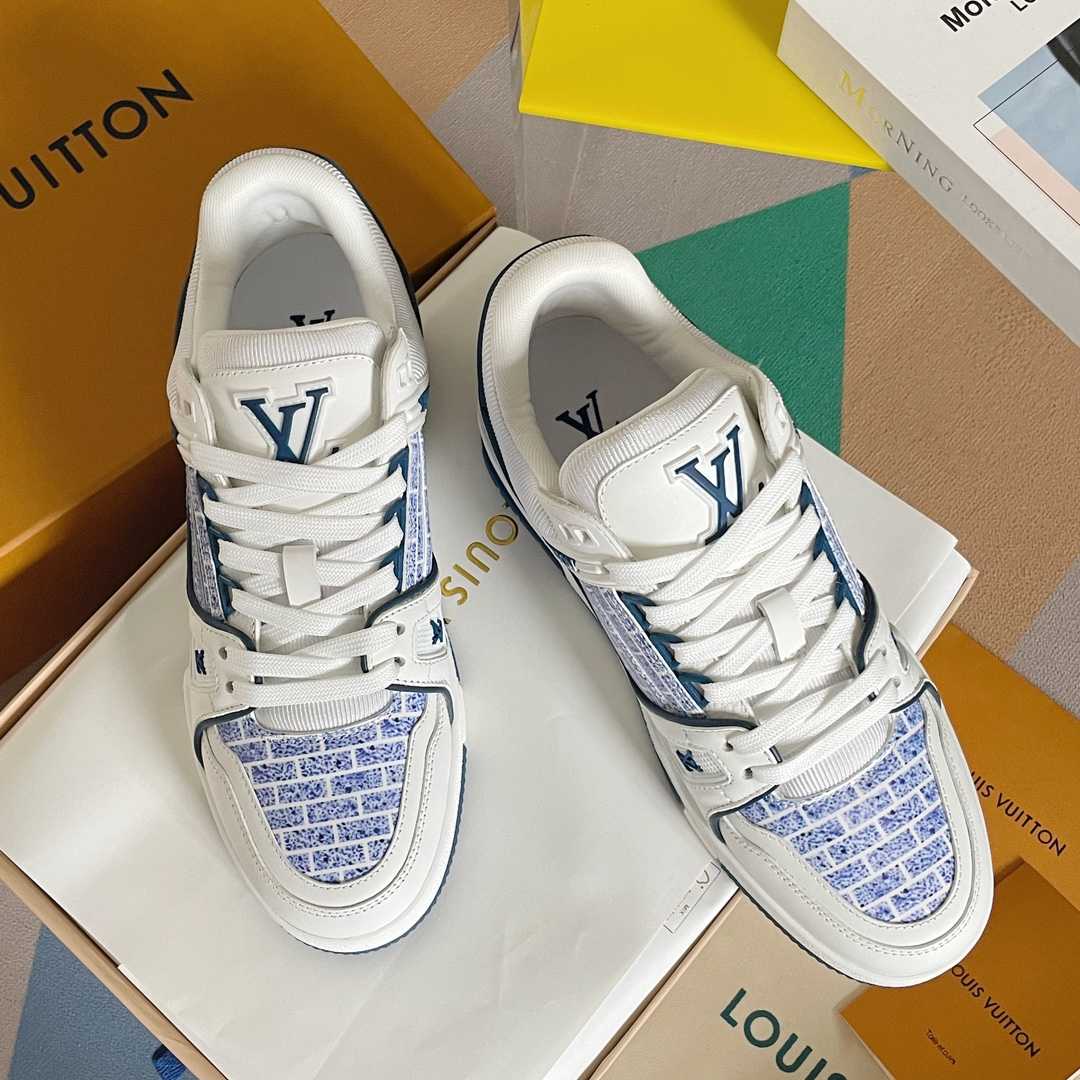 Louis Vuitton LV Trainer Sneaker        - DesignerGu