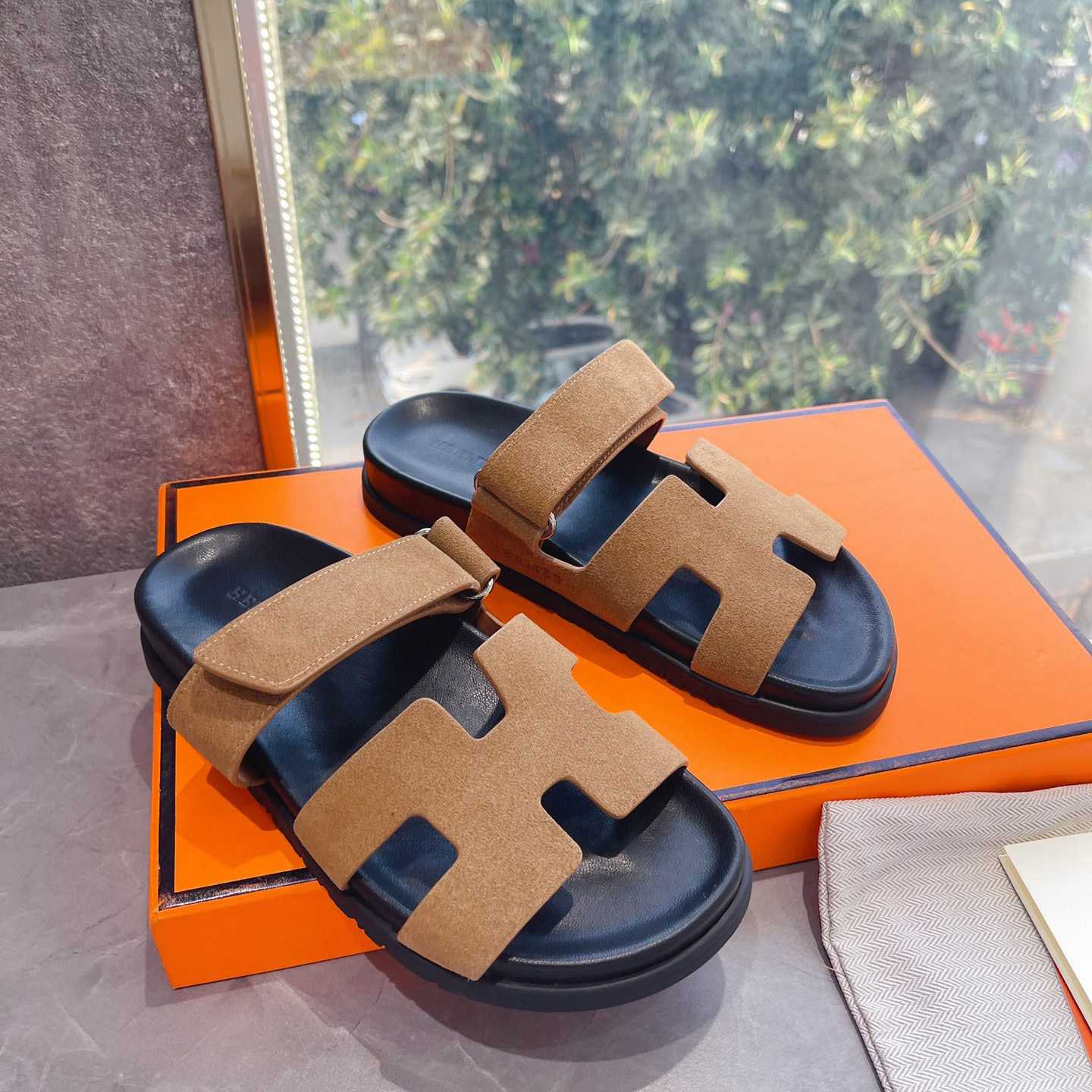 Hermes Authenticated Chypre Sandal  - DesignerGu