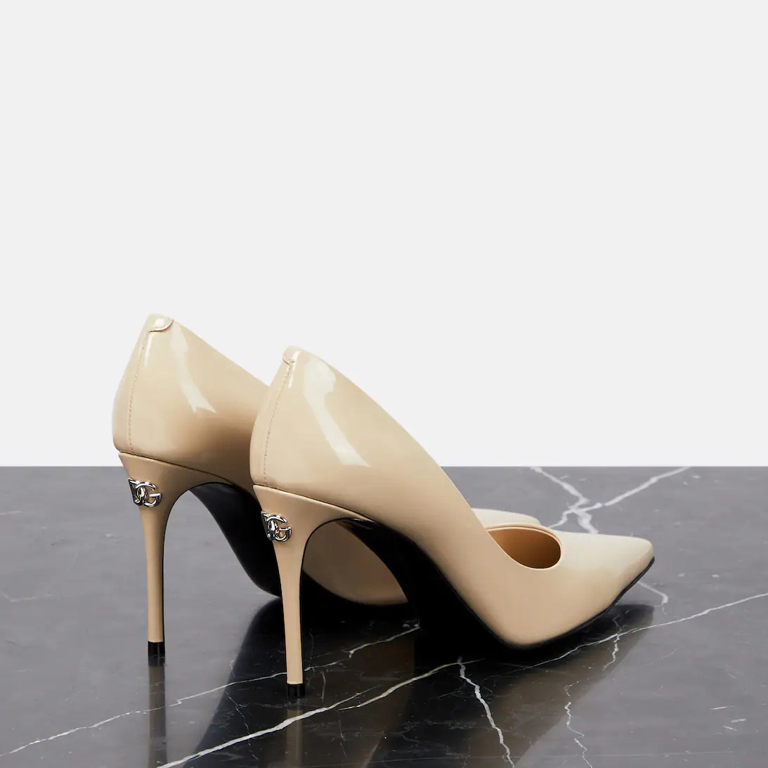 Dolce & Gabbana Cardinale Patent Leather Pumps - DesignerGu