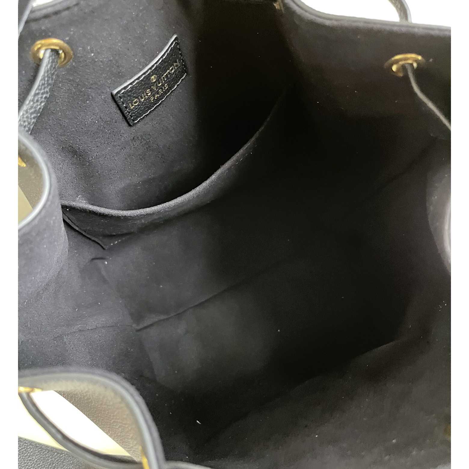 Louis Vuitton Lockme Bucket Black Calf (23-23-16cm)  M57687 - DesignerGu