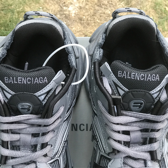 Balenciaga Runner Sneaker - DesignerGu