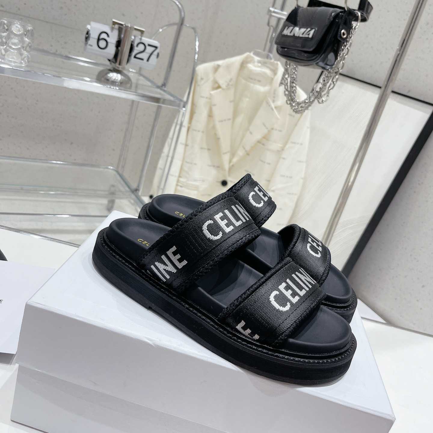 Celine Leo Scratch Sandal In Calfskin - DesignerGu