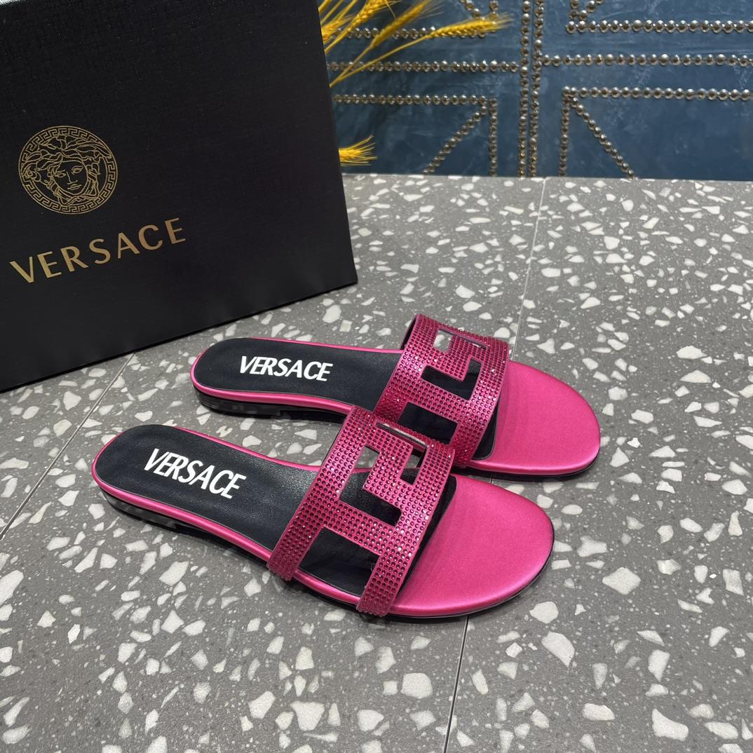 Versace Greca Maze Crystal Flat Sandals - DesignerGu