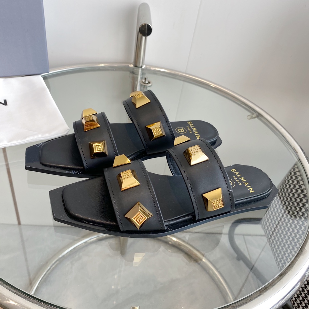 Balmain Ana Studded Leather Slides - DesignerGu