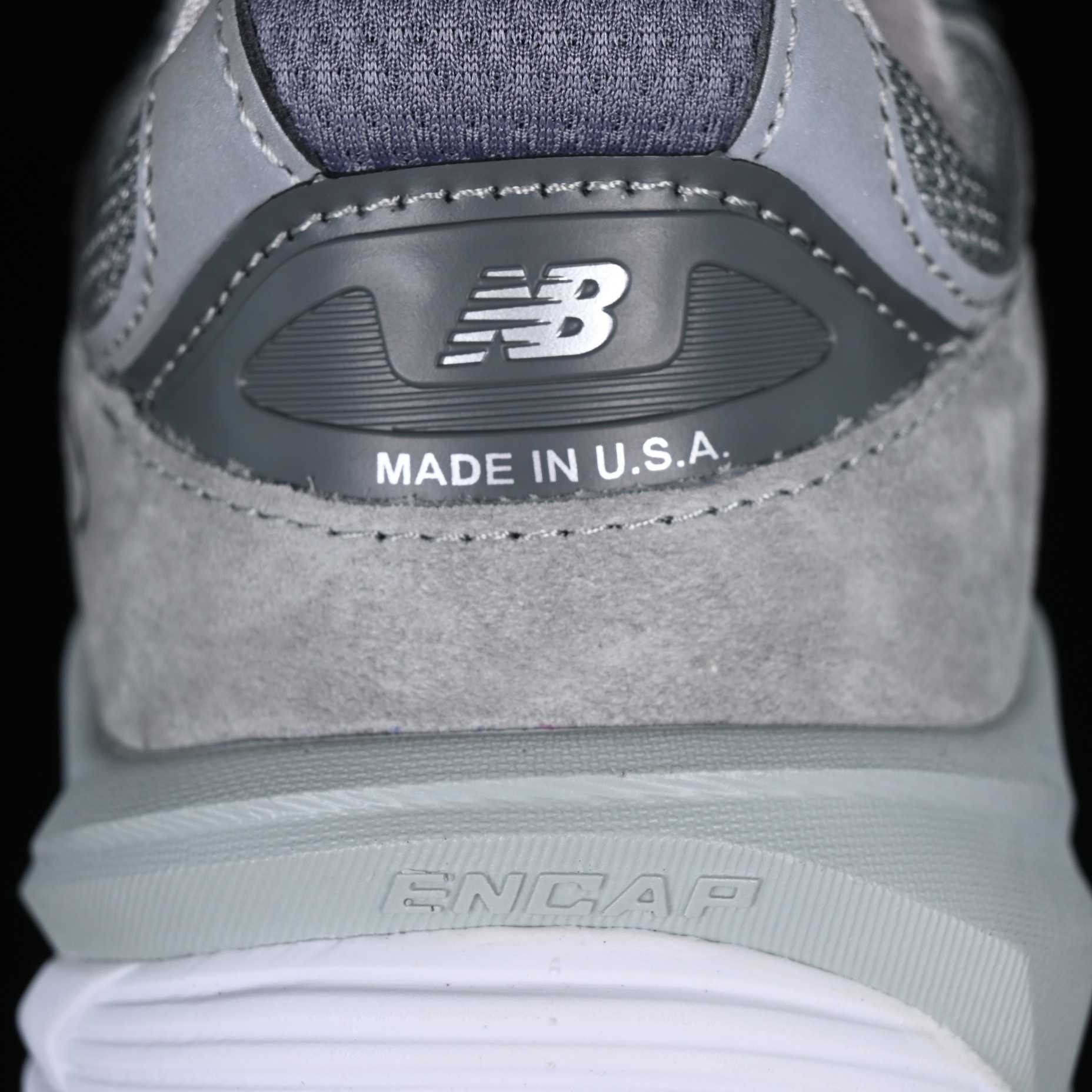 New Balance Made In USA M990  Sneaker  - DesignerGu