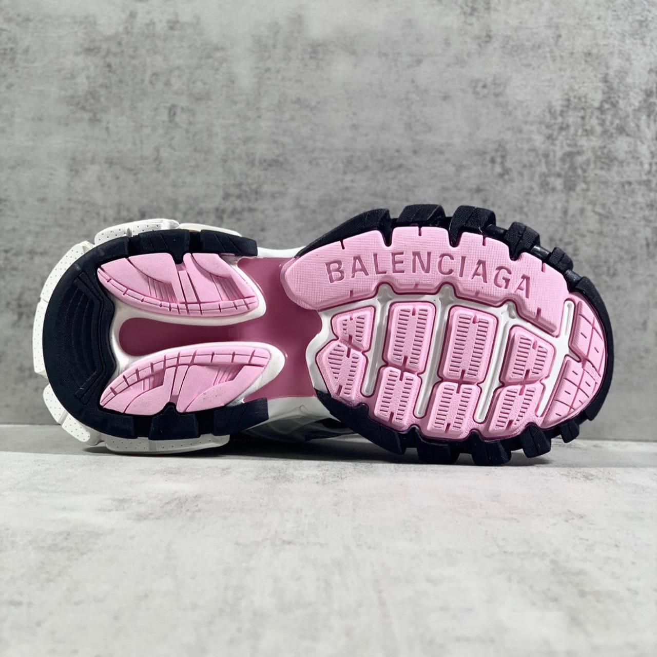 Balenciaga Track Sneaker  - DesignerGu