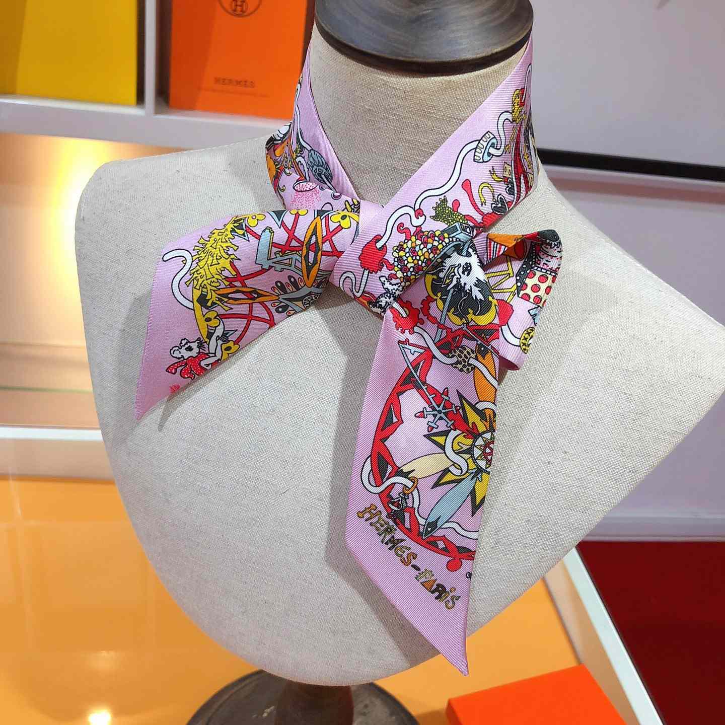 Hermes Twilly Long Scarf Tie - DesignerGu