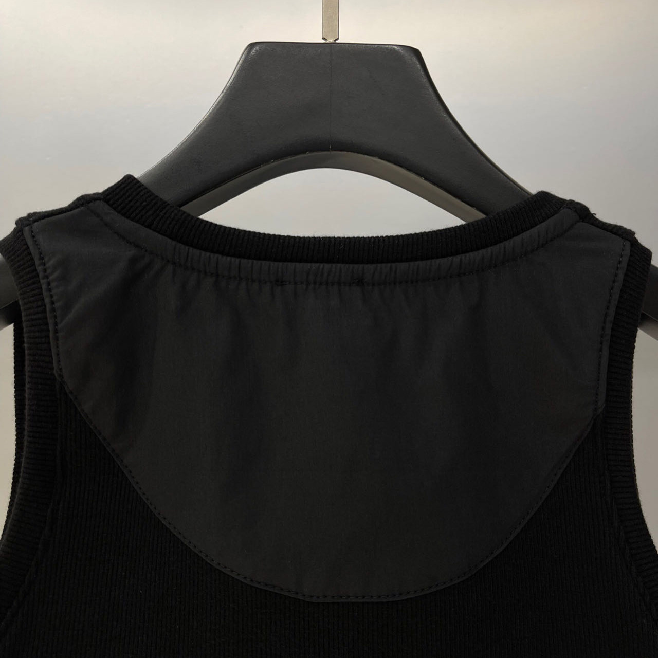 Loewe Cropped Anagram Tank Top In cotton - DesignerGu