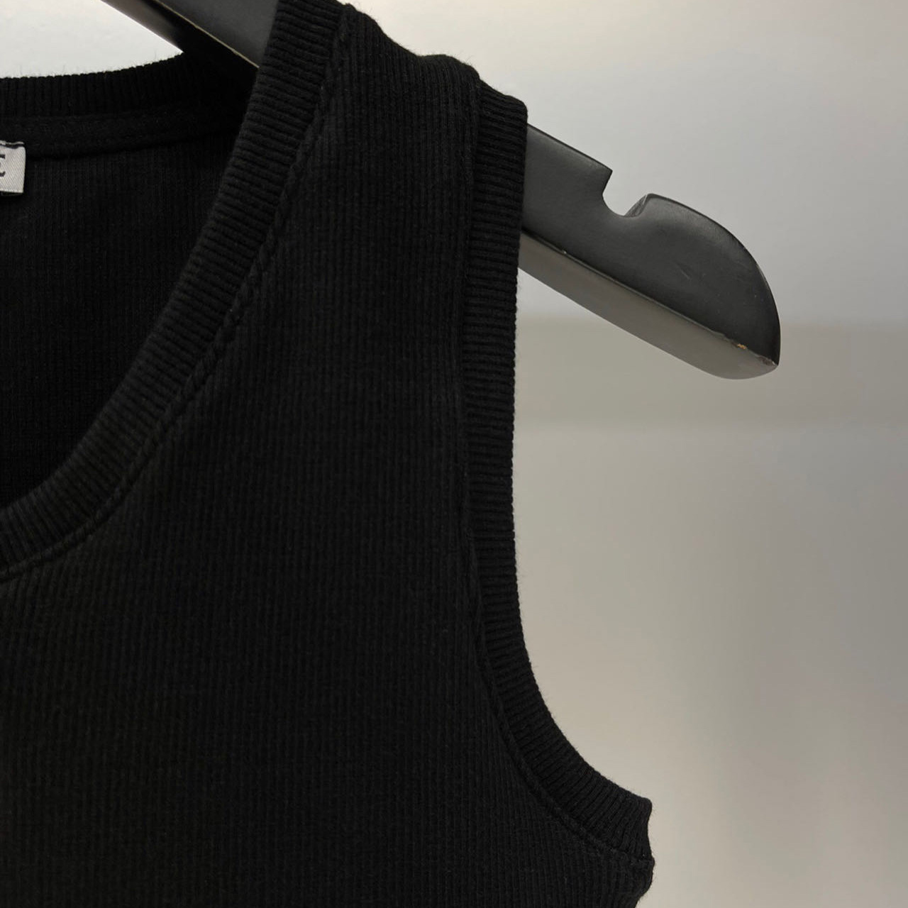 Loewe Cropped Anagram Tank Top In cotton - DesignerGu