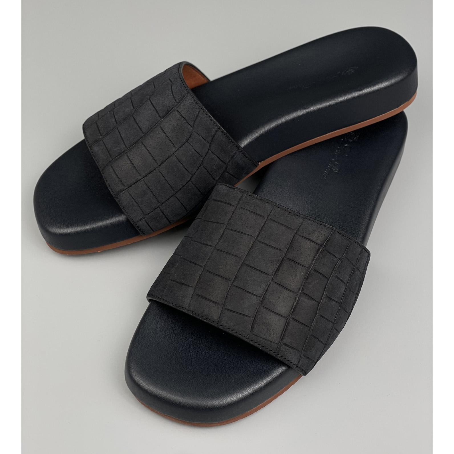 Loro Piana Slide Sandal  - DesignerGu