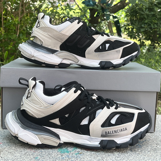 Balenciaga Track Sneaker In Grey - DesignerGu