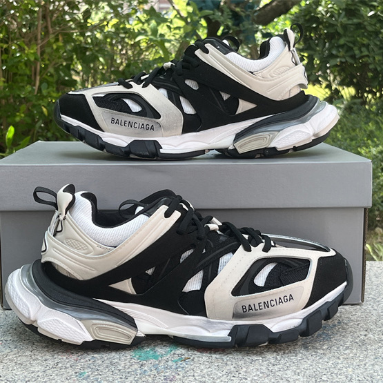 Balenciaga Track Sneaker In Grey - DesignerGu