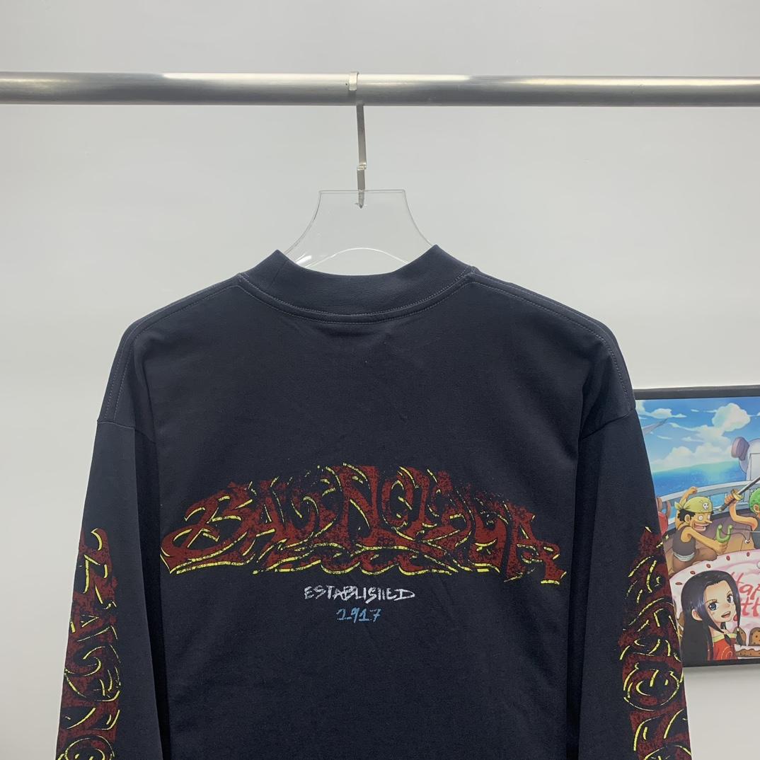 Balenciaga  Long Sleeve T-Shirt Oversized In Black - DesignerGu