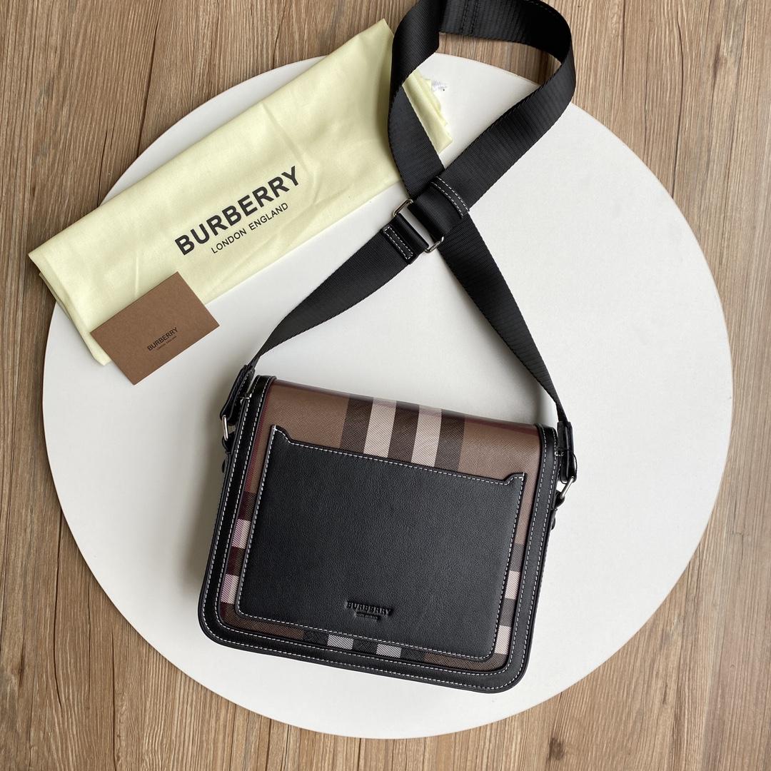 Burberry Small Alfred Messenger Bag - DesignerGu